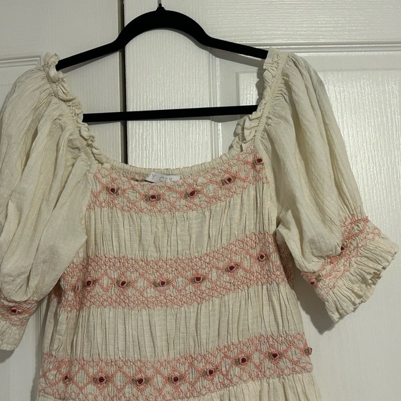 Ivy City Co Leisel White and Pink Women's Dress - Picture 3 of 6